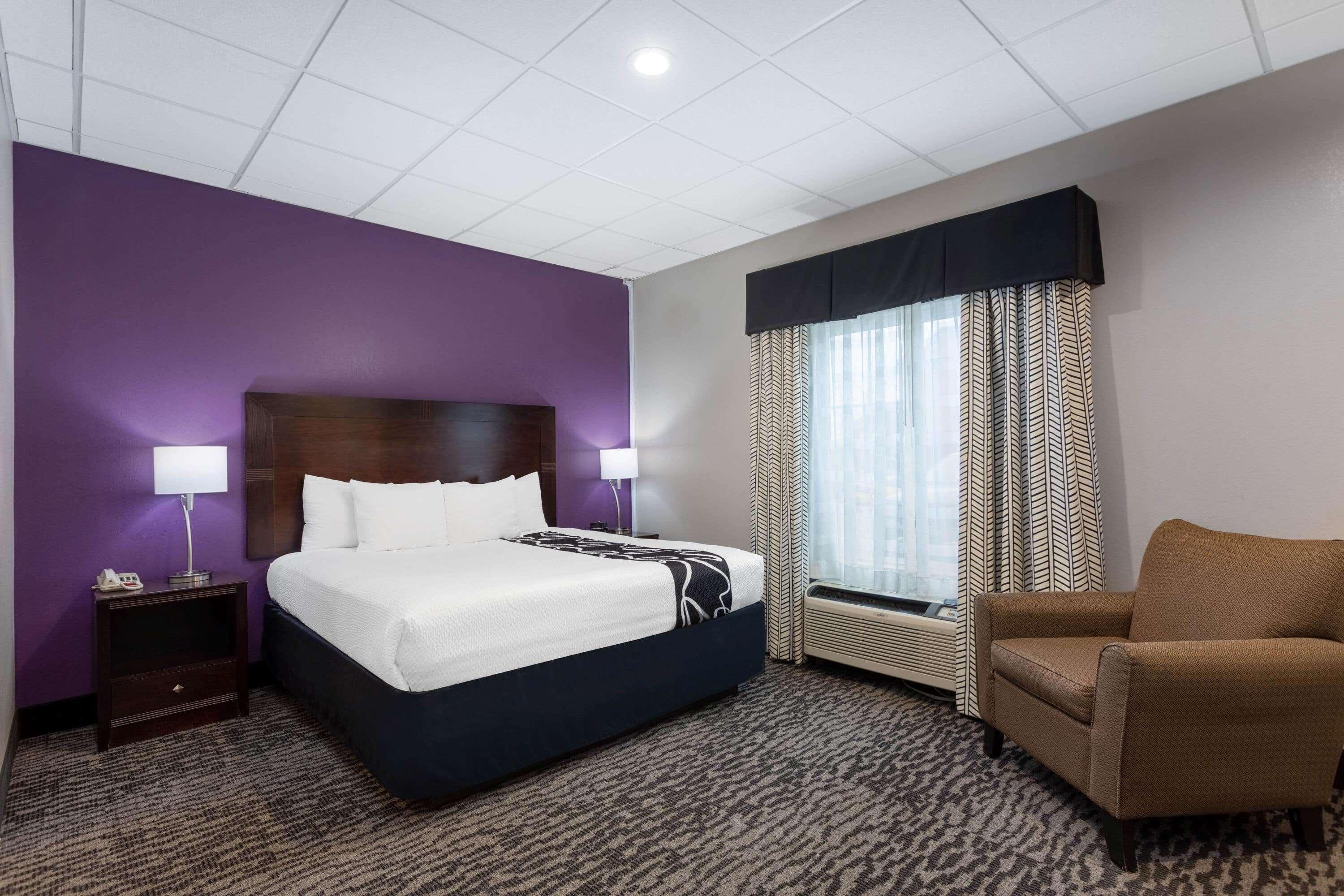 La Quinta By Wyndham Huntsville Airport Madison Bagian luar foto